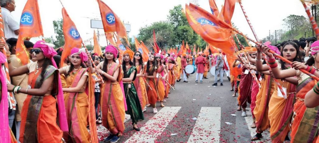 Chhatarpur : छतरपुर : राम नवमीं के पावन पर्व पर ब्रह्माकुमारीज द्वारा लगाई गई चैतन्य राम दरबार की झांकी